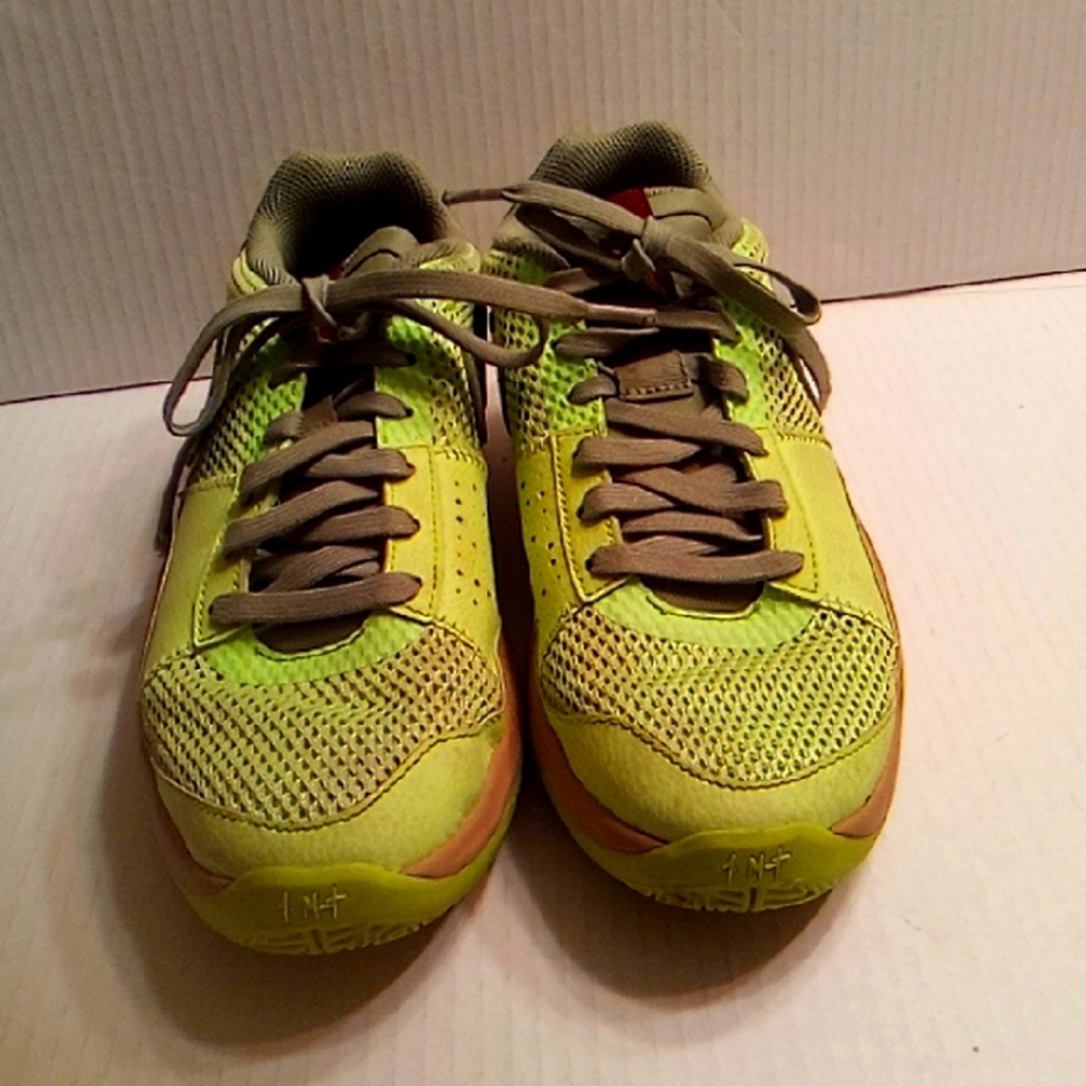 NIKE HALLOWEEN SNEAKERS For Youth  6Y
